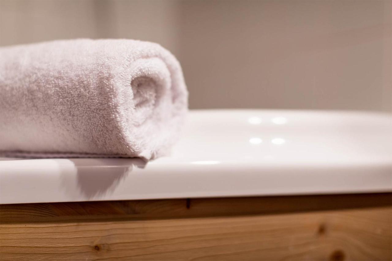 Madame Vacances Les Chalets Du Berger Premium*** La Feclaz Luaran gambar