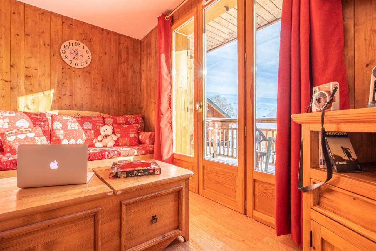 Madame Vacances Les Chalets Du Berger Premium*** La Feclaz Luaran gambar