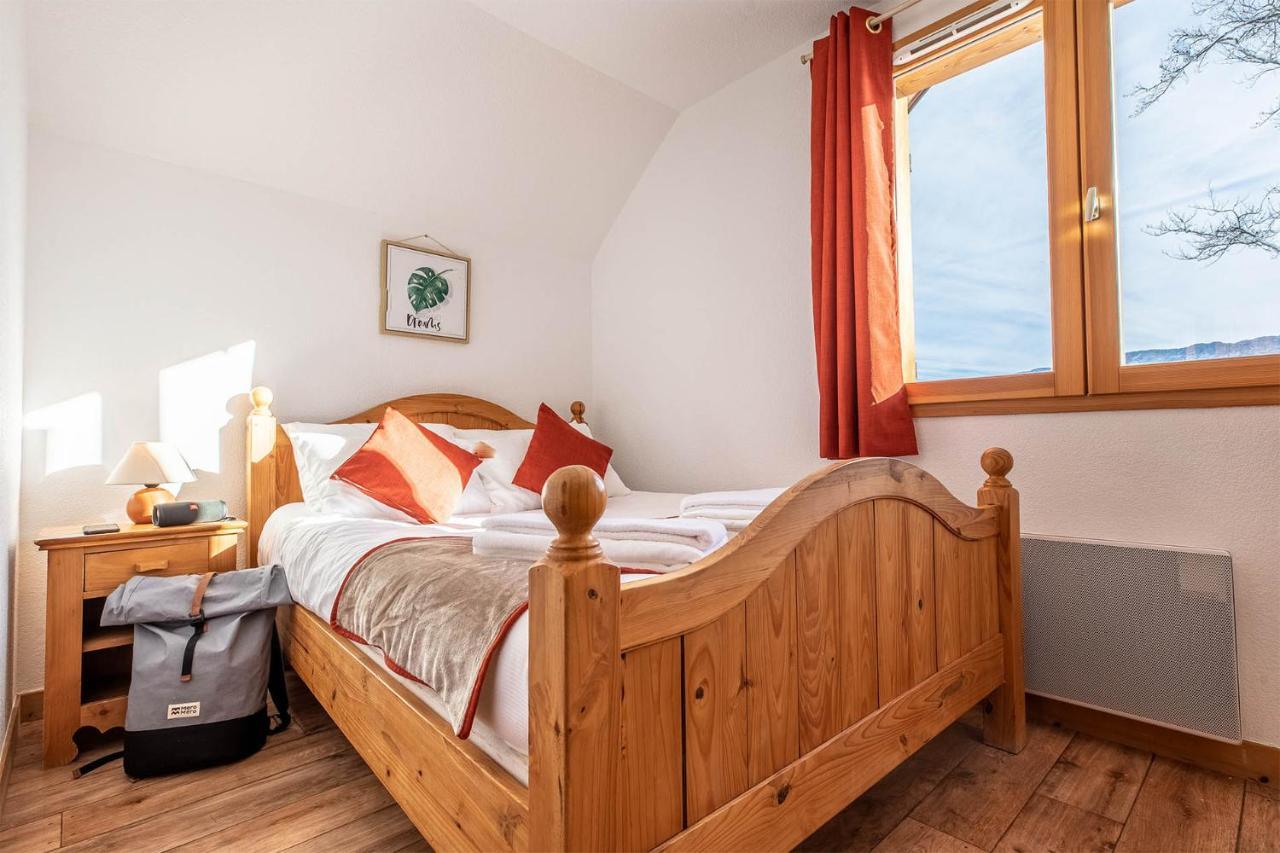 Madame Vacances Les Chalets Du Berger Premium*** La Feclaz Luaran gambar