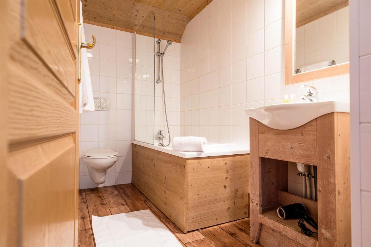 Madame Vacances Les Chalets Du Berger Premium*** La Feclaz Luaran gambar