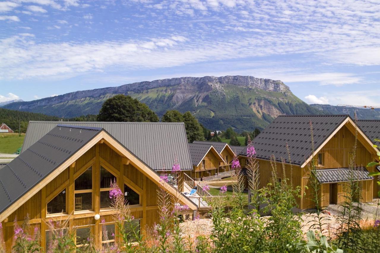 Madame Vacances Les Chalets Du Berger Premium*** La Feclaz Luaran gambar