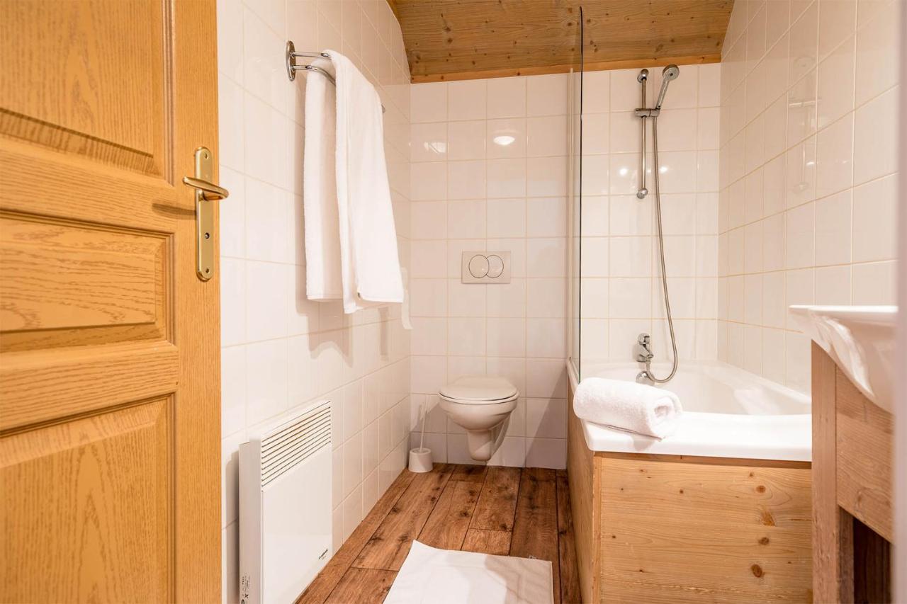 Madame Vacances Les Chalets Du Berger Premium*** La Feclaz Luaran gambar