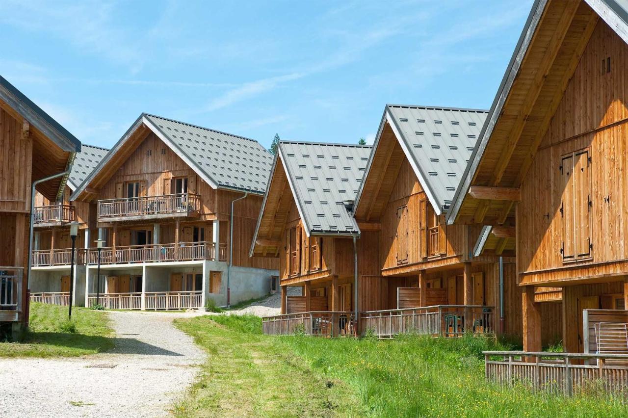 Madame Vacances Les Chalets Du Berger Premium*** La Feclaz Luaran gambar