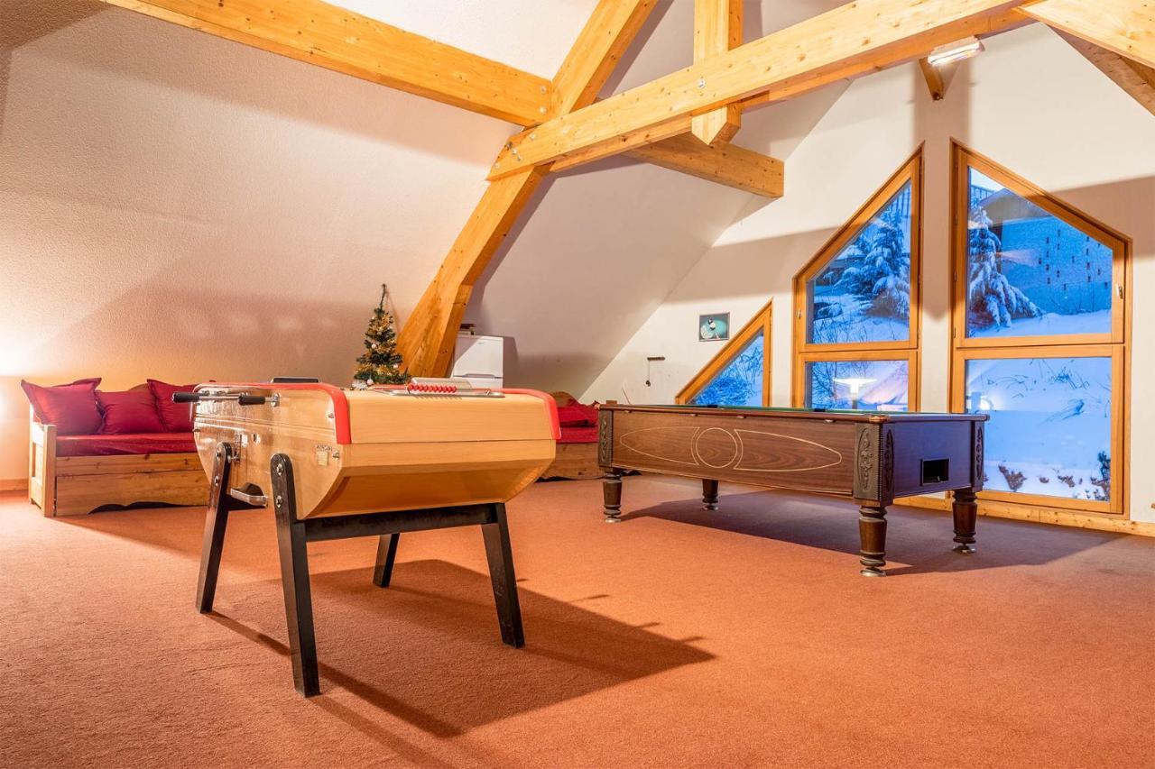 Madame Vacances Les Chalets Du Berger Premium*** La Feclaz Luaran gambar