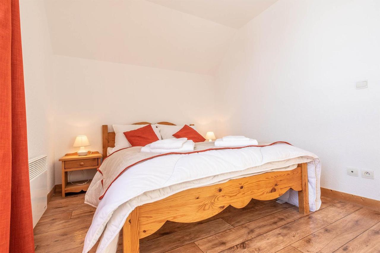 Madame Vacances Les Chalets Du Berger Premium*** La Feclaz Luaran gambar